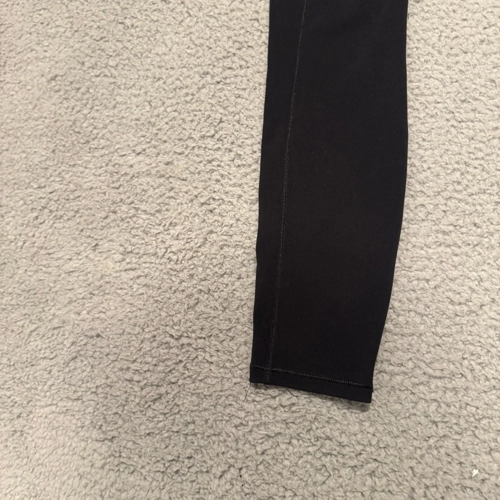 Vuori  Studio Pocket Legging Color Black Size XS VW466 - Picture 9 of 15